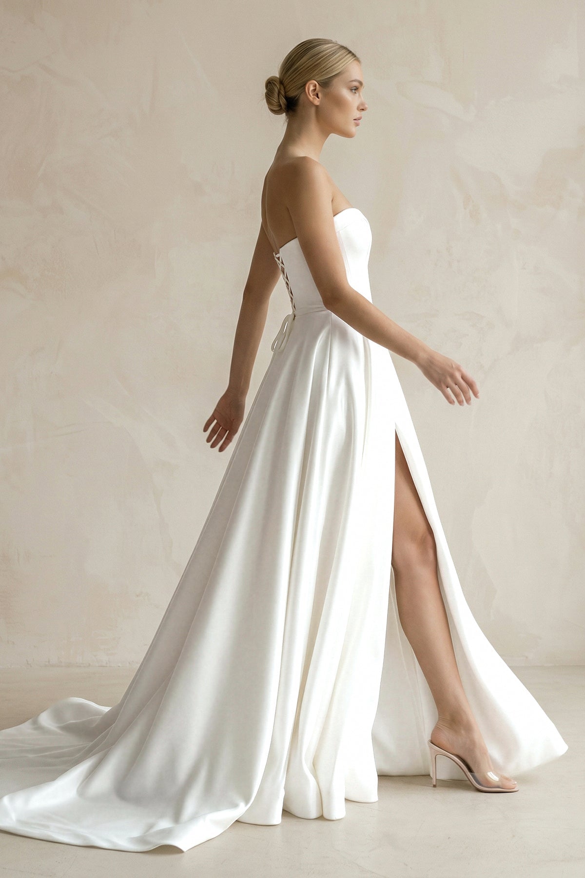 A-Line Sweetheart White Satin Wedding Dresses With Slit