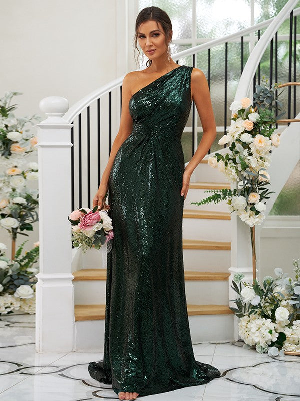 Sheath/Column Sequins Ruched One-Shoulder Sleeveless Sweep/Brush Train Bridesmaid Dresses Evening Dress