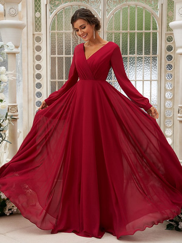 A-Line/Princess Chiffon Ruched V-neck Long Sleeves Floor-Length Bridesmaid Dresses Mother of the Bride Dress