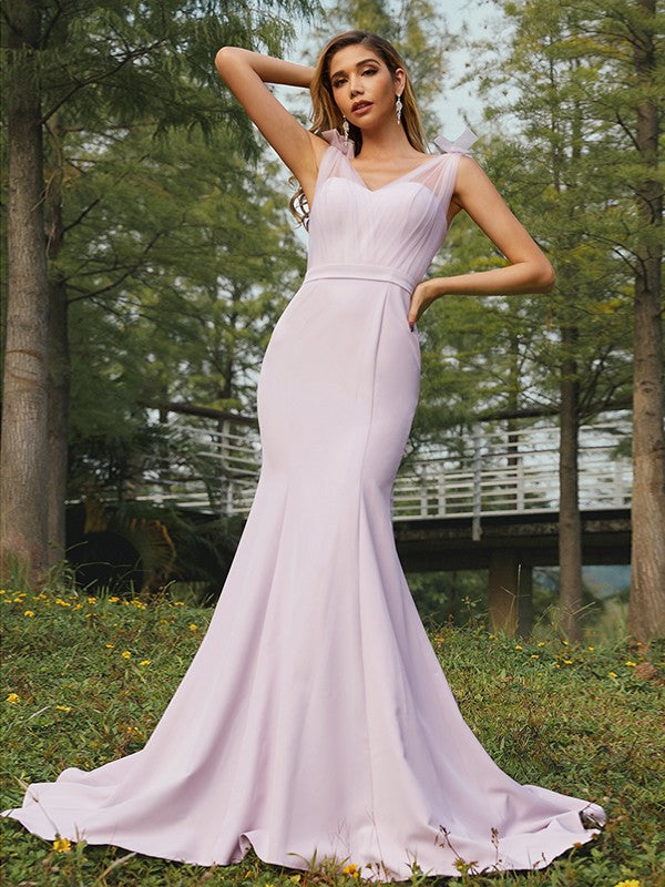 Trumpet/Mermaid Stretch Crepe Ruched V-neck Sleeveless Sweep/Brush Train Bridesmaid Dresses Evening Dress