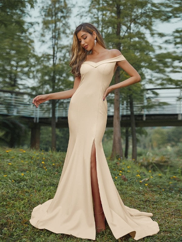 Sheath/Column Stretch Crepe Ruched Off-the-Shoulder Sleeveless Sweep/Brush Train Bridesmaid Dresses Evening Dress