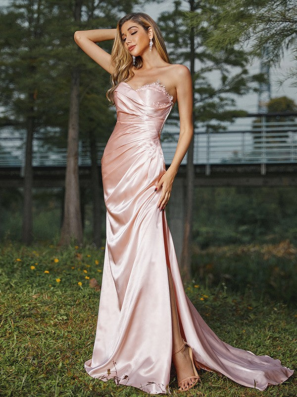 Sheath/Column Silk like Satin Ruched Sweetheart Sleeveless Sweep/Brush Train Bridesmaid Dresses Evening Dress