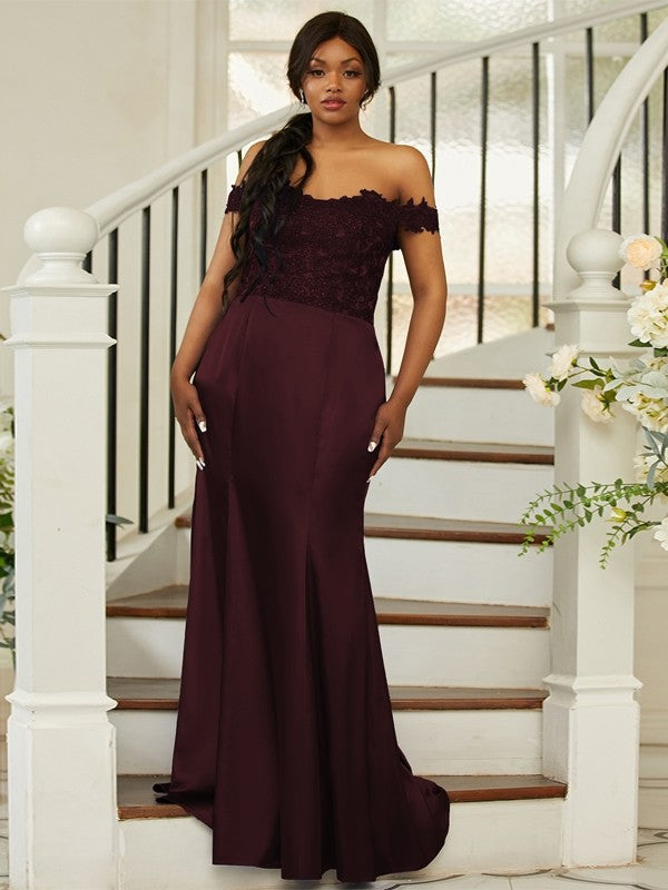 Sheath/Column Silk like Satin Applique Off-the-Shoulder Sleeveless Sweep/Brush Train Bridesmaid Dresses Evening Dress
