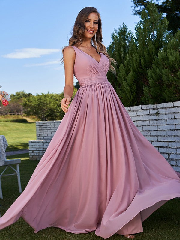 A-Line/Princess Chiffon Ruched V-neck Sleeveless Sweep/Brush Train Bridesmaid Dresses Formal Evening Prom Gowns