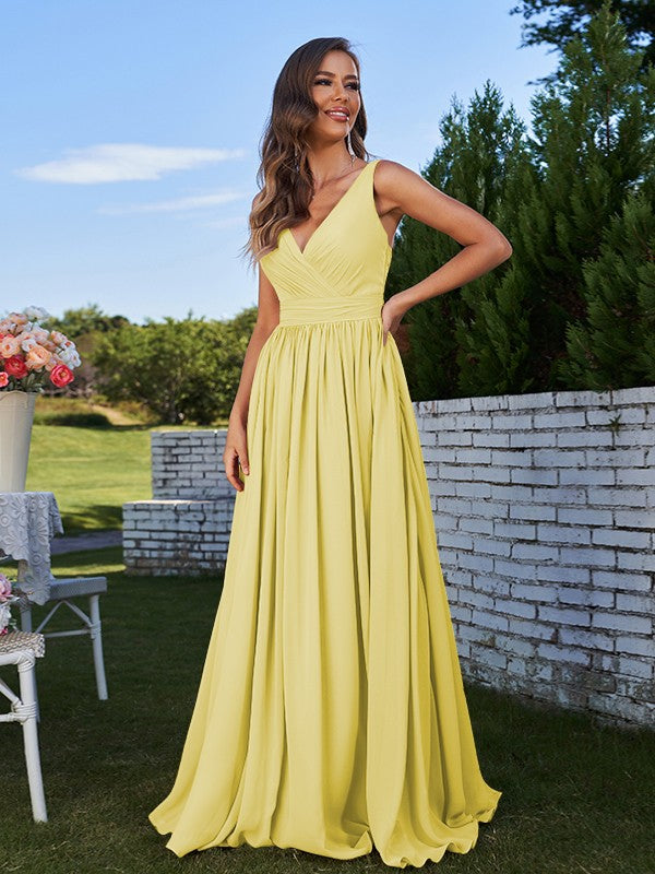 A-Line/Princess Chiffon Ruched V-neck Sleeveless Sweep/Brush Train Bridesmaid Dresses Formal Evening Prom Gowns