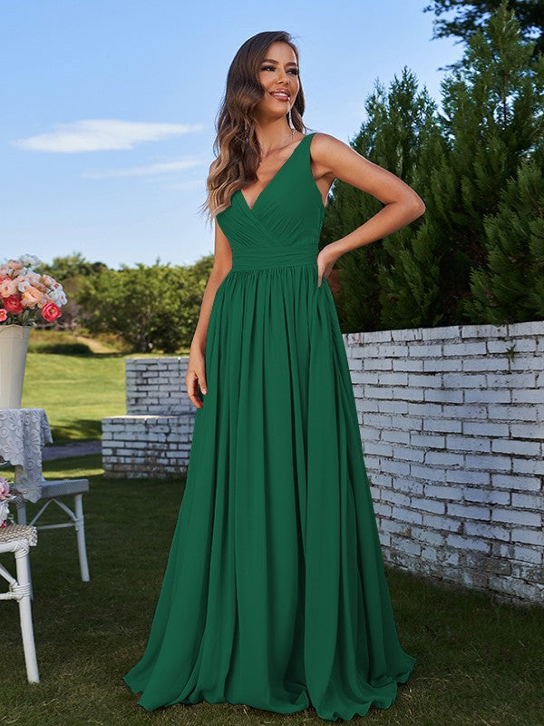 A-Line/Princess Chiffon Ruched V-neck Sleeveless Sweep/Brush Train Bridesmaid Dresses Formal Evening Prom Gowns