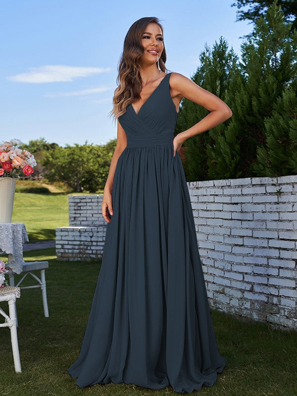 A-Line/Princess Chiffon Ruched V-neck Sleeveless Sweep/Brush Train Bridesmaid Dresses Formal Evening Prom Gowns