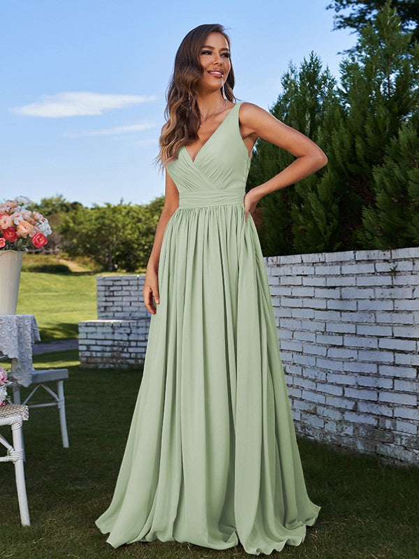 A-Line/Princess Chiffon Ruched V-neck Sleeveless Sweep/Brush Train Bridesmaid Dresses Formal Evening Prom Gowns