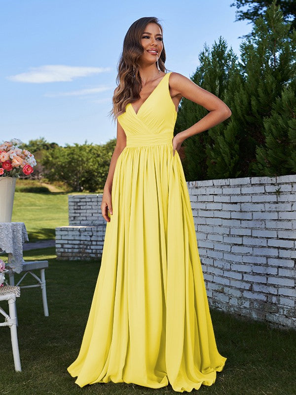 A-Line/Princess Chiffon Ruched V-neck Sleeveless Sweep/Brush Train Bridesmaid Dresses Formal Evening Prom Gowns