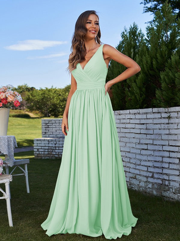 A-Line/Princess Chiffon Ruched V-neck Sleeveless Sweep/Brush Train Bridesmaid Dresses Formal Evening Prom Gowns