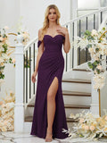 Etui-Linie/Spalte Chiffon Geraffte Schulterfreie Ärmellose Bodenlange Brautjungfernkleider Formelles Abendkleid
