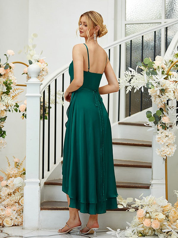 A-Linie/Princess-Linie Satin-Chiffon Gerüscht V-Ausschnitt Ärmellos Asymmetrisch Brautjungfernkleider