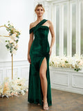 Sheath/Column Velvet Ruched Sleeveless Floor-Length Bridesmaid Dresses Formal Evening Dress