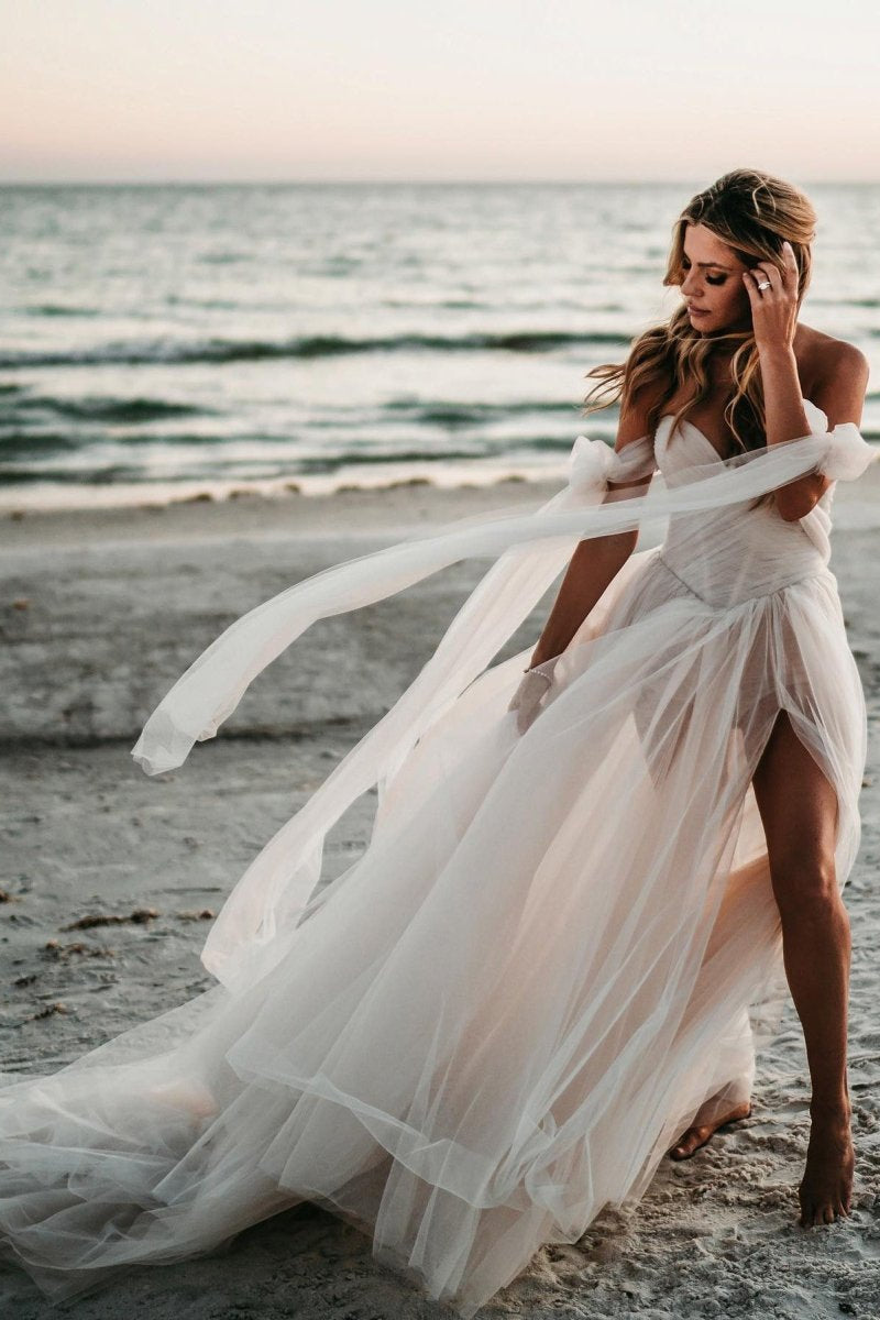 Beach Pleated Tulle Off-The-Shoulder A-Line Wedding Dresses With Slit