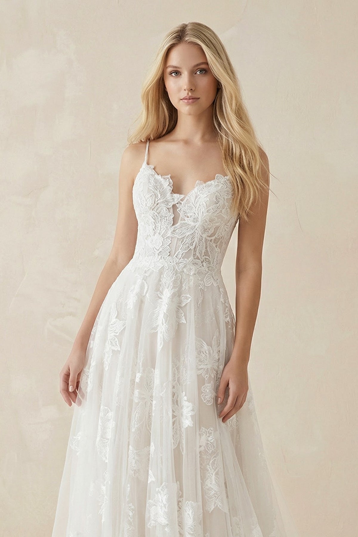Boho White A-Line Lace Appliques Wedding Dress