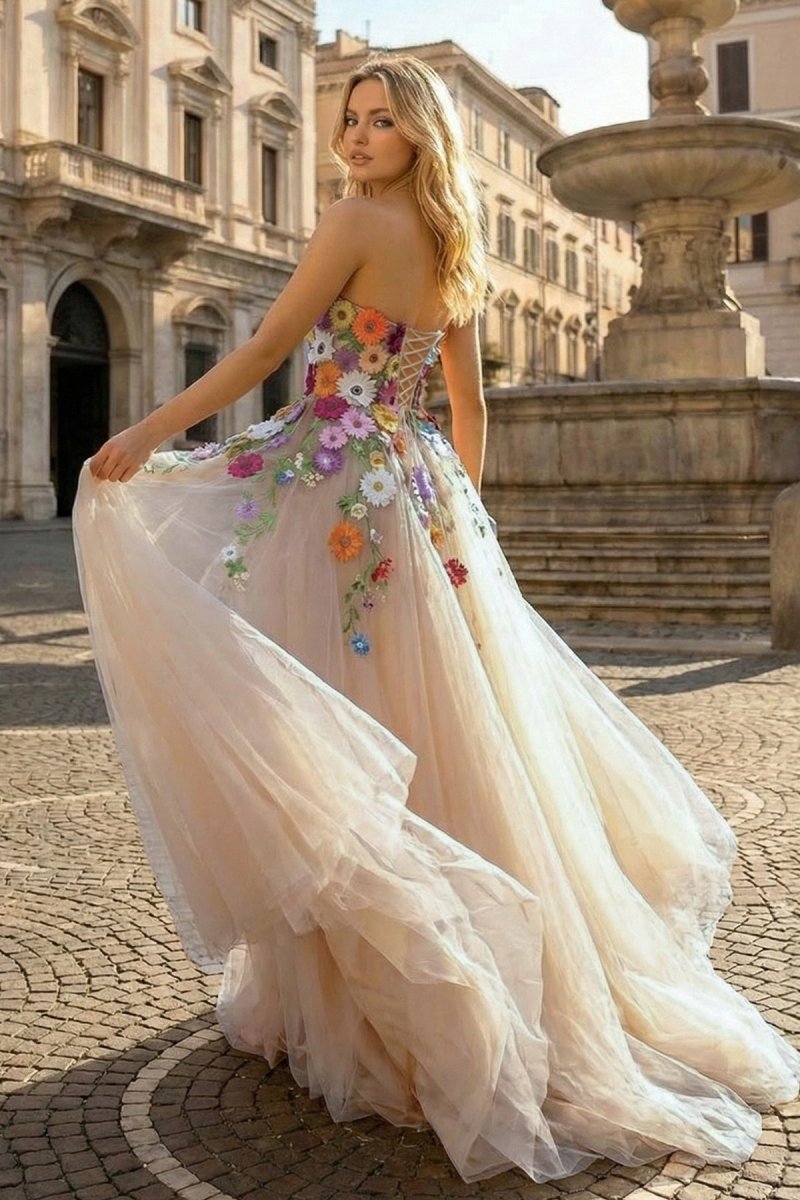 Champagne A Line Sweetheart Flower Long Prom Dress With Appliques