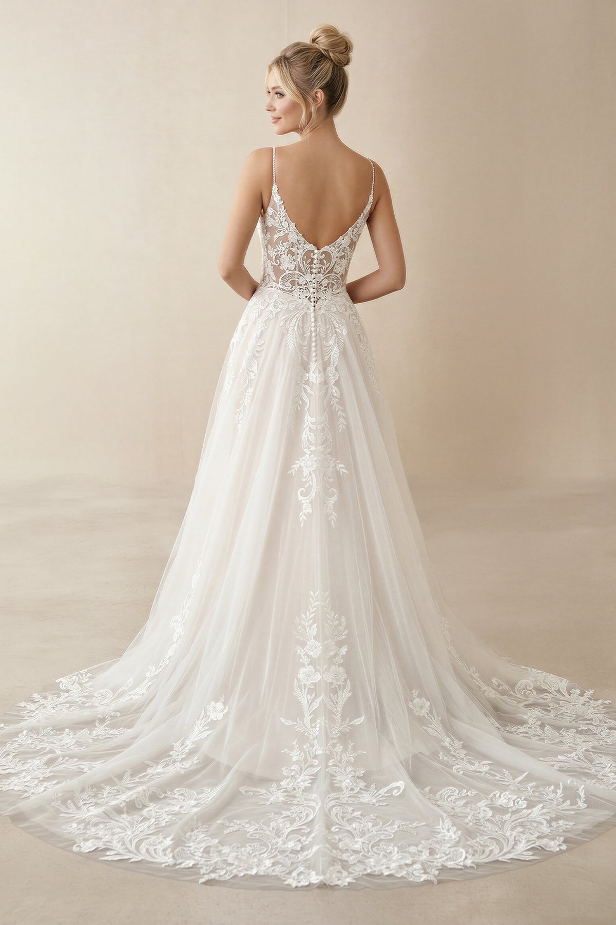 Ivory Detachable Sleeve High Slit A-Line Wedding Dress with Appliques
