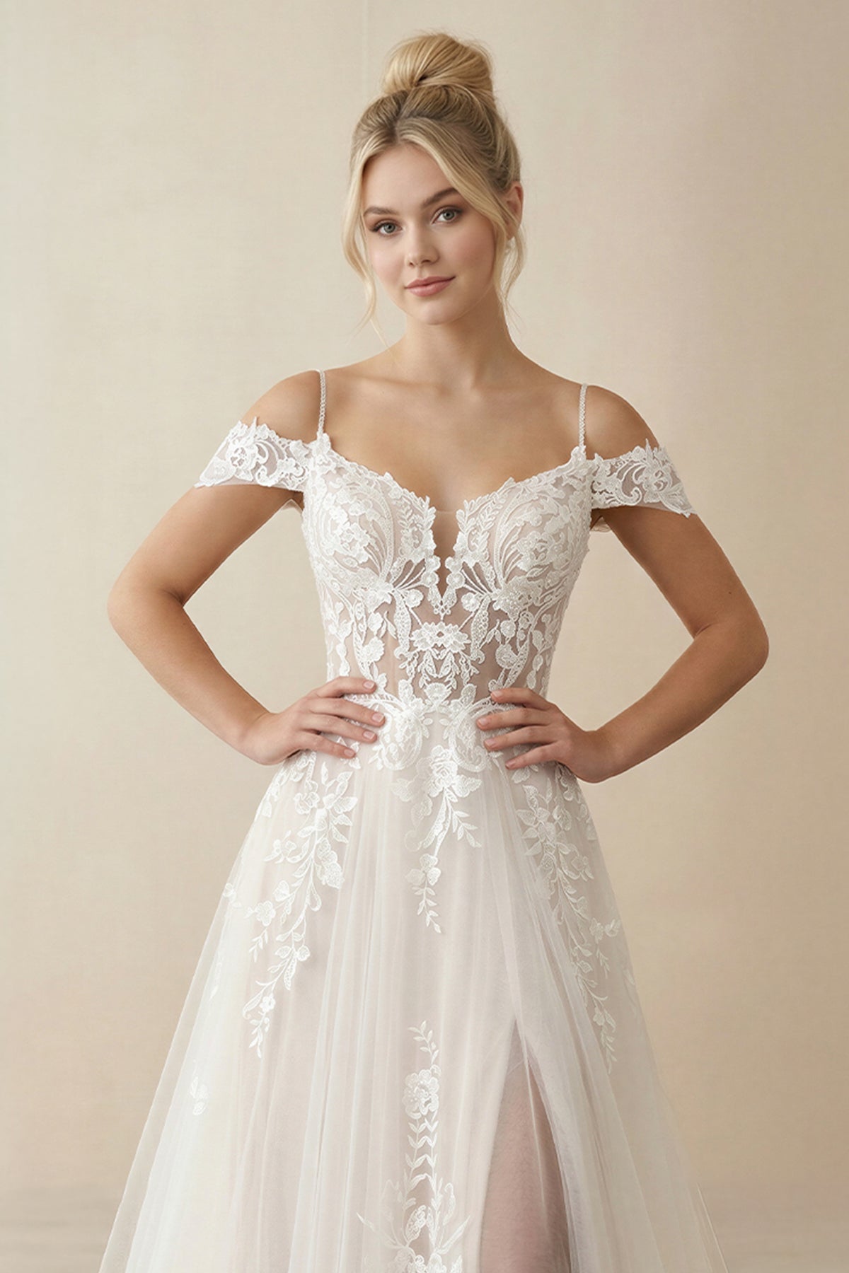 Ivory Detachable Sleeve High Slit A-Line Wedding Dress with Appliques