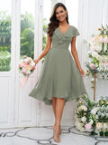 Vestido de dama de honor asimétrico de corte A/princesa, de gasa, con volantes, escote en V y mangas cortas, ideal para invitadas de boda y graduación.
