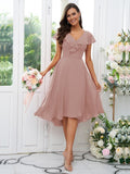 Vestido de dama de honor asimétrico de corte A/princesa, de gasa, con volantes, escote en V y mangas cortas, ideal para invitadas de boda y graduación.
