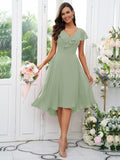 Vestido de dama de honor asimétrico de corte A/princesa, de gasa, con volantes, escote en V y mangas cortas, ideal para invitadas de boda y graduación.