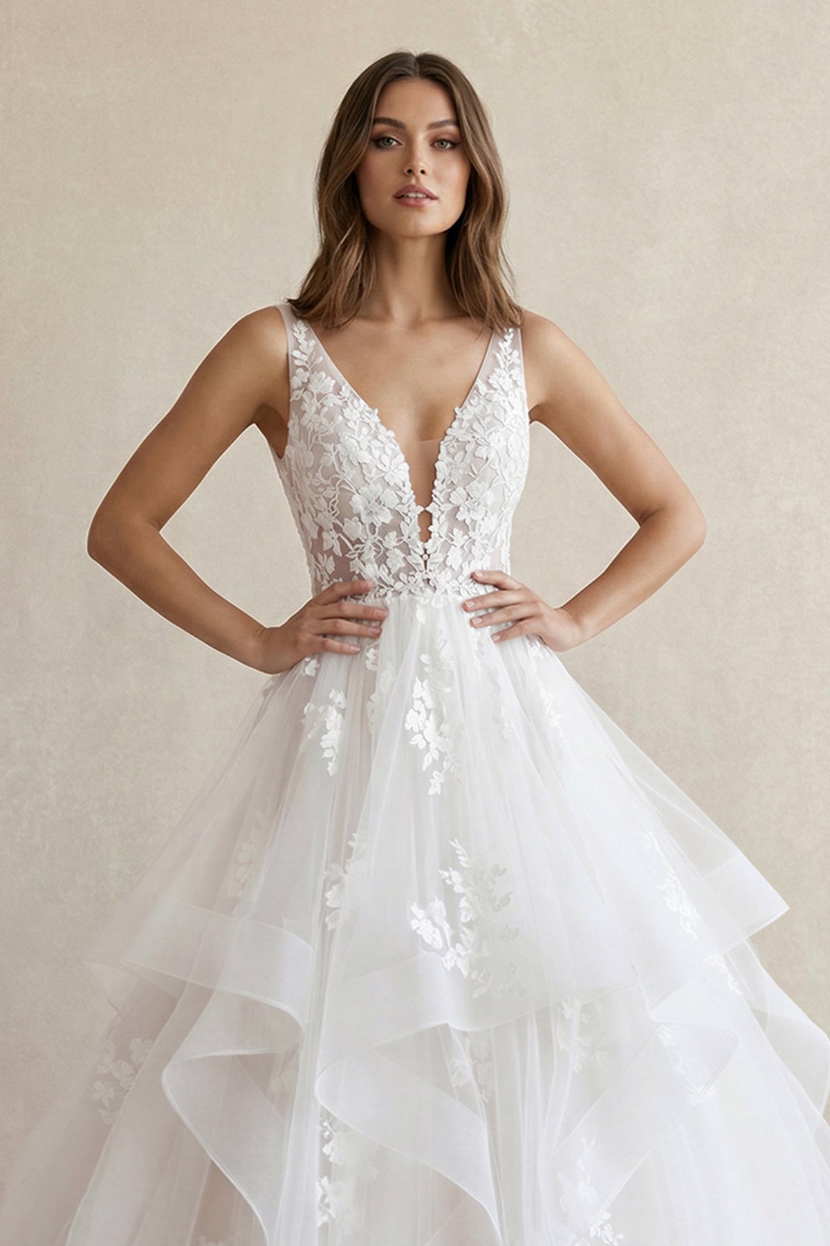 Elegant A-Line V Neck Wedding Dresses with Appliques