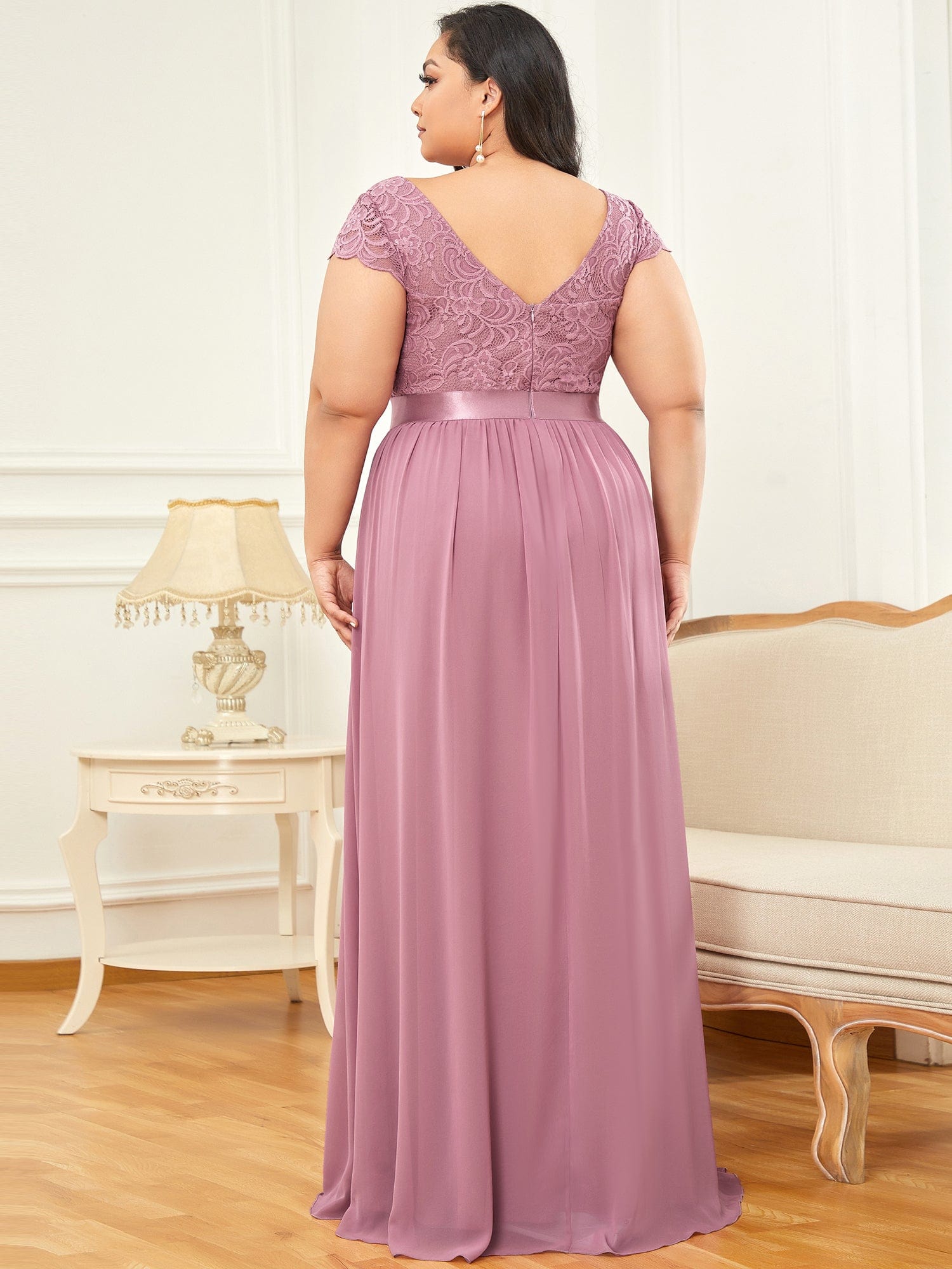 Elegant Lace V-Neck Short Sleeves Chiffon Mother of the Bride Dress Formal Evening Dresses