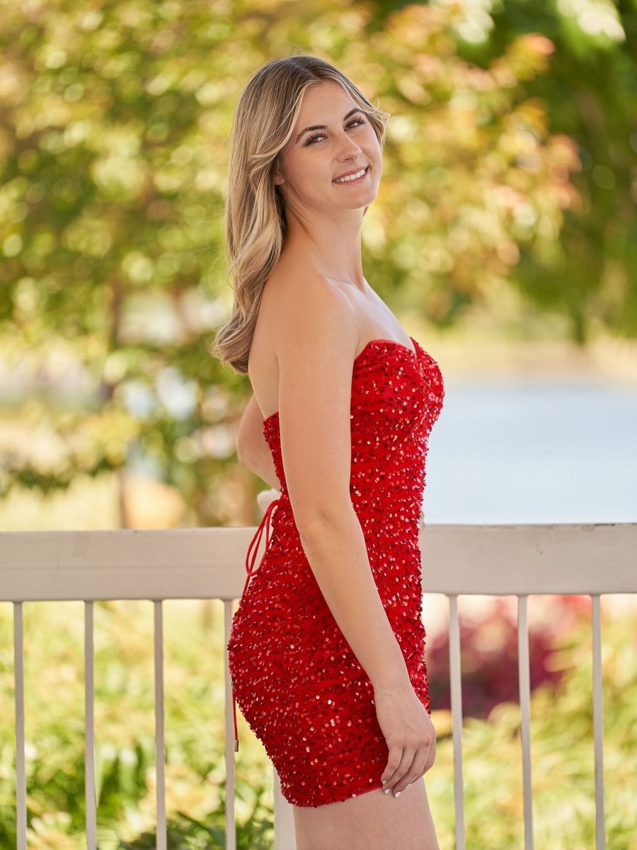 Bodycon Sweetheart Black Sequin Short Homecoming Dresses