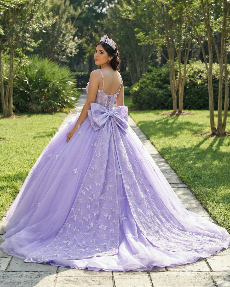 Spaghetti Straps Quinceanera Dresses Ball Gown with Butterfly Appliques and Bowknot