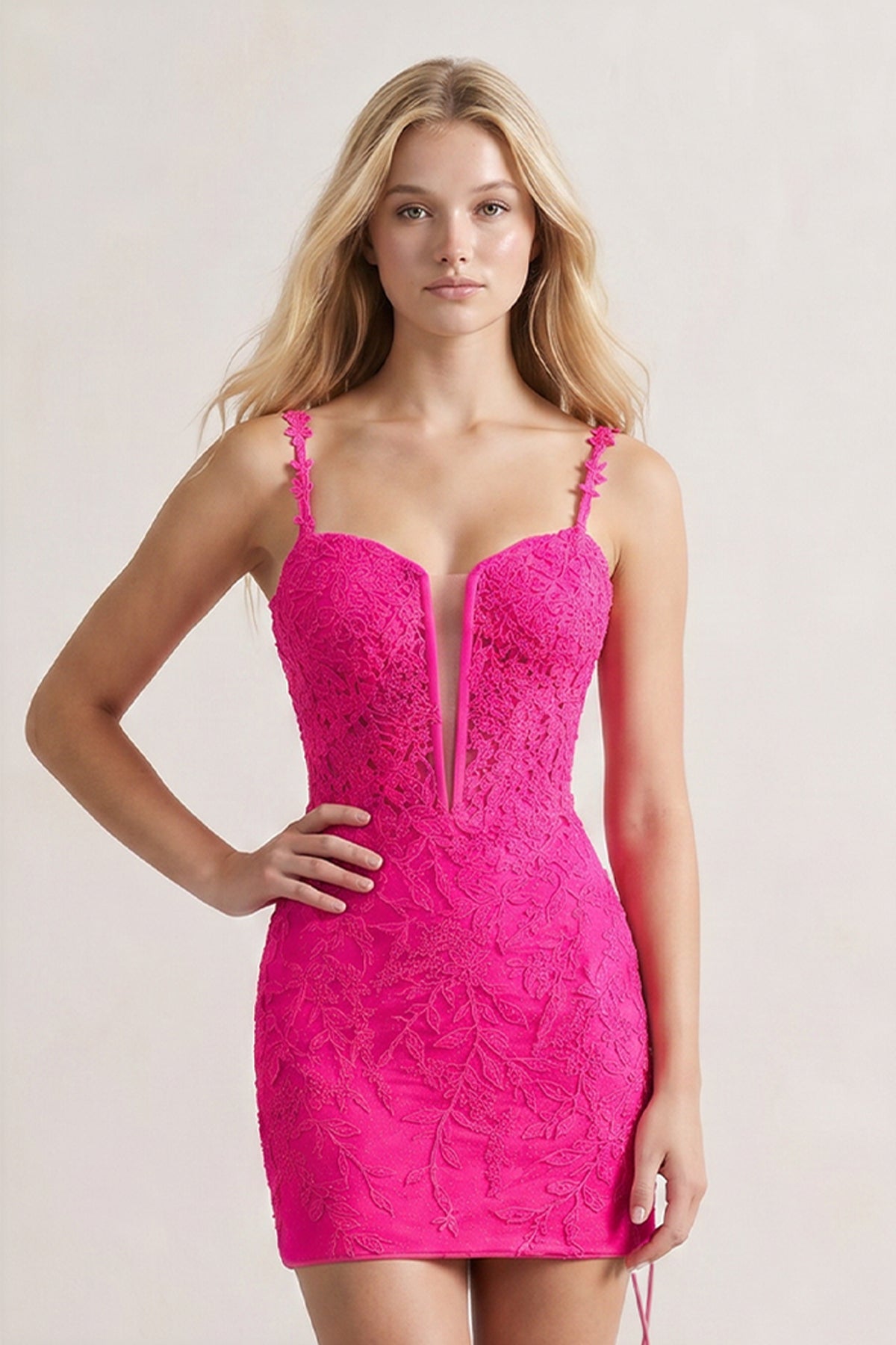 Fitted Straps Appliques Mini Homecoming Dress