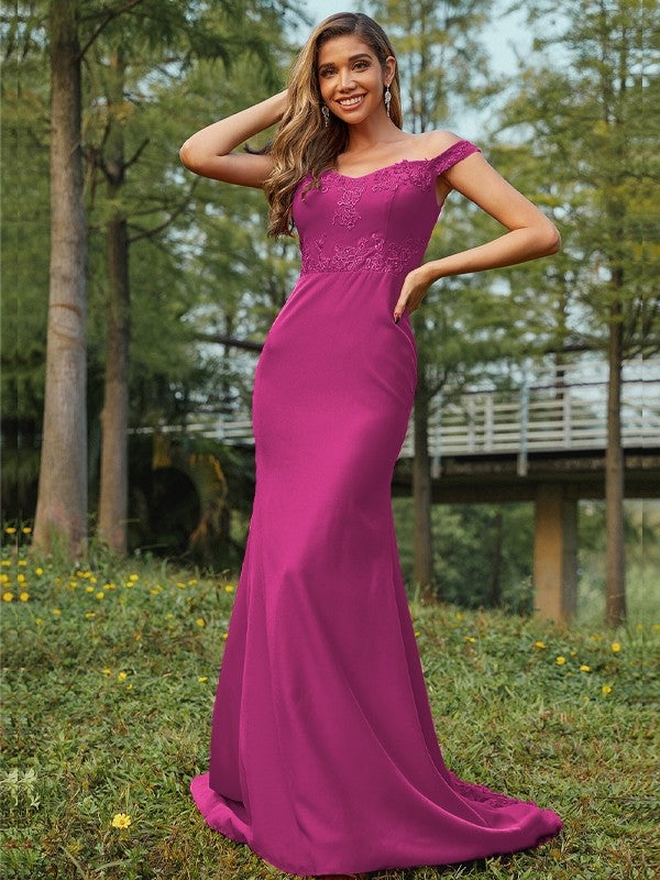 Sheath/Column Stretch Crepe Applique Off-the-Shoulder Sleeveless Sweep/Brush Train Bridesmaid Dresses Evening Dress