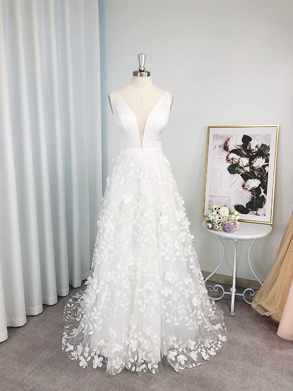 A-Linie/Princess-Linie Ärmellos Organza V-Ausschnitt Applikationen Sweep/Pinsel zug Brautkleider