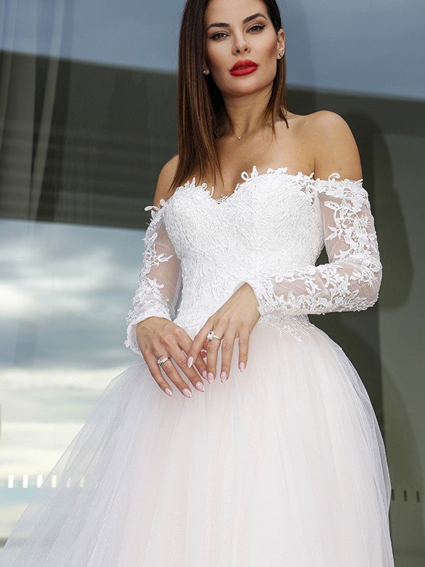 A-Line/Princess Long Sleeves Tulle Applique Off-the-Shoulder Court Train Wedding Dresses Bridal Gowns