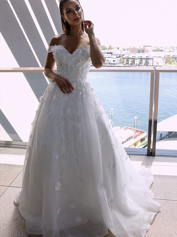 Ballkleid V-Ausschnitt Tüll Applikation Ärmellos Kapellenschleppe Brautkleider Brautkleider