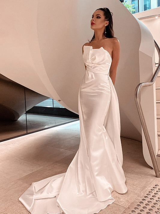 A-Linie/Princess-Linie Satin Rüschen Trägerlos Ärmellos Hof-schleppe Brautkleider Brautkleider