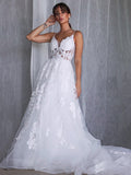 Vestidos de novia de corte A/princesa, de tul, con tirantes finos, sin mangas, apliques y cola.