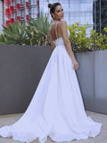 A-Linie/Princess-Linie V-Ausschnitt Satin Applikationen Ärmellos Sweep/Pinsel zug Brautkleider