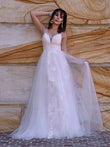 A-Line/Princess Lace Applique V-neck Sleeveless Sweep/Brush Train Wedding Dresses Bridal Gowns