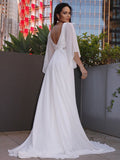 Vestidos de novia de corte A/princesa, de gasa, con faja/cinturón, escote en V, mangas 3/4 y cola larga.