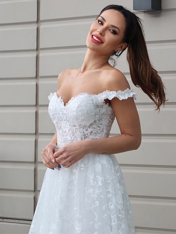 A-Linie/Princess-Linie Tüll Applikationen Schulterfrei Ärmellos Sweep/Pinsel zug Brautkleider