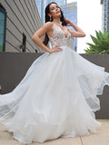Vestidos de novia de corte A/princesa, con encaje, volantes, escote en V, sin mangas, con cola larga