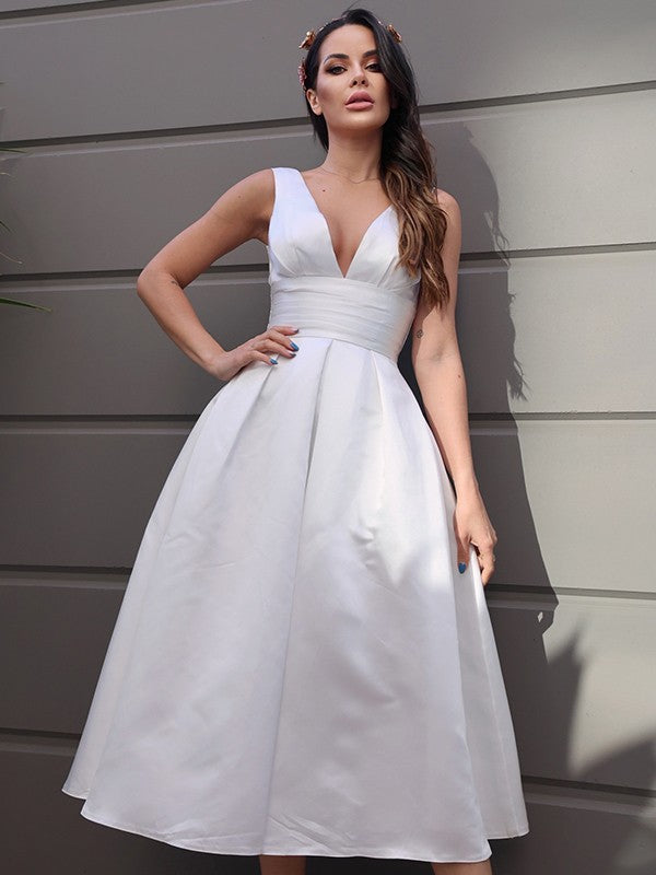 A-Line/Princess Satin Ruched V-neck Sleeveless Tea-Length Wedding Dresses Bridal Gowns