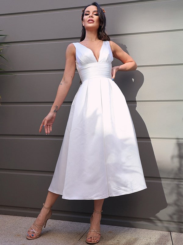 A-Line/Princess Satin Ruched V-neck Sleeveless Tea-Length Wedding Dresses Bridal Gowns
