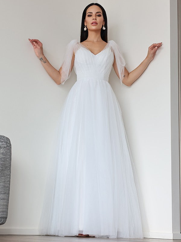 A-Linie/Princess-Linie Tüll Rüschen V-Ausschnitt Ärmellos Bodenlang Brautkleider