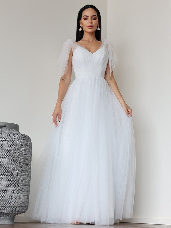 A-Linie/Princess-Linie Tüll Rüschen V-Ausschnitt Ärmellos Bodenlang Brautkleider