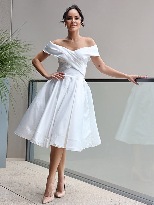 A-Linie/Princess-Linie Satin Rüschen Off-the-Shoulder Ärmellos Wadenlang Brautkleider Brautkleider
