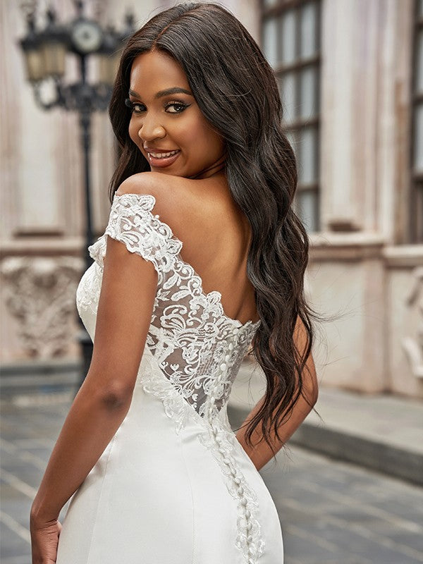 A-Line/Princess Scoop Satin Lace Sleeveless Chapel Train Wedding Dresses Bridal Gowns