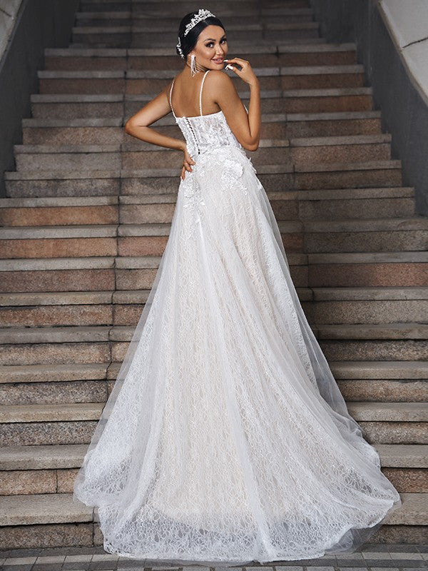 Vestidos de novia de corte A/princesa con apliques de encaje, escote en V, sin mangas, cola larga