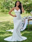 Vestidos de novia de corte tubo/columna, crepé elástico, volantes, escote en V, sin mangas, cola larga