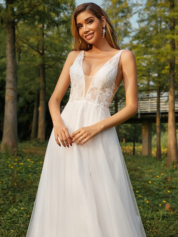 A-Linie/Princess-Linie Tüll Applikationen V-Ausschnitt Ärmellos Sweep/Pinsel zug Brautkleider